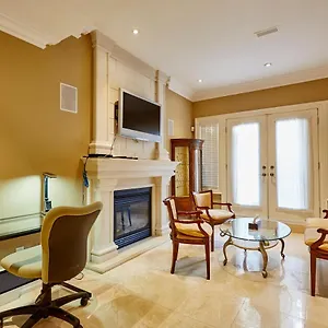 Hotel Elegant Apartment With Sauna, Toronto