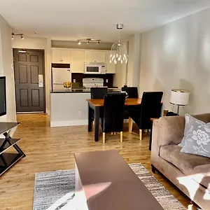 Aparthotel In Out At 